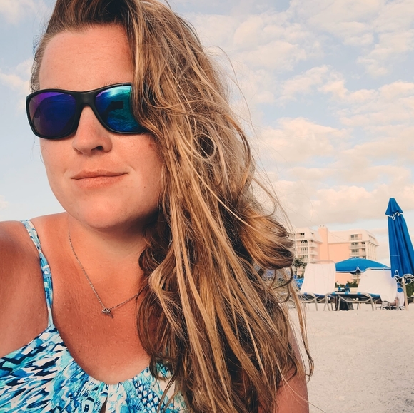 Meet the Posher Other - Meet your Posher, Maddy